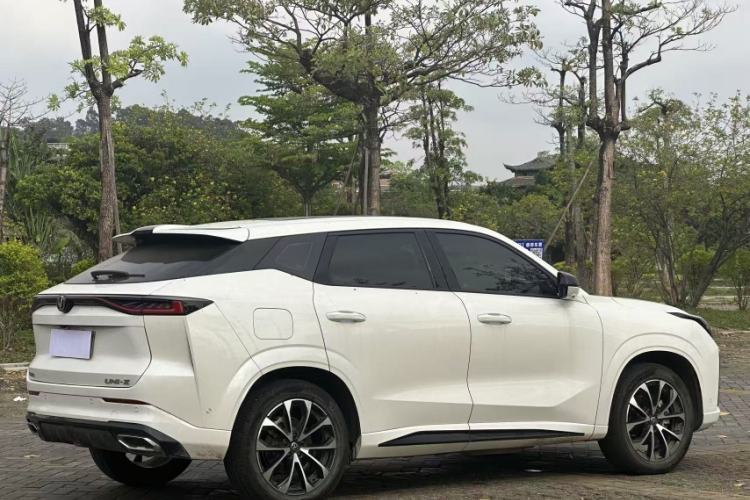 Used CHANGAN UNI-Z New Energy 2024 Blue Whale Smart Electric iDD 125km Excellence Model Exterior 4