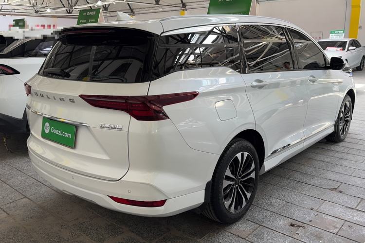 Used Wuling Victory 2020 1.5T CVT Flagship Edition Exterior 4