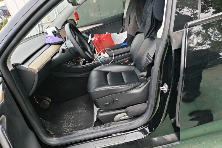 Used Tesla Model Y 2022 Rear-Wheel-Drive Version
