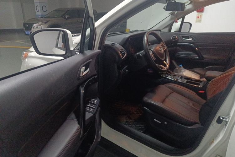 Used GAC Trumpchi GS4 2018 235T Automatic Two-Wheel Drive Luxury Smart Connectivity Version Driver Seat