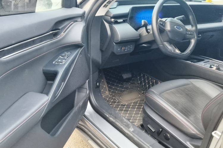 Used Ford Mondeo 2023 EcoBoost 245 Luxury Model Driver Seat