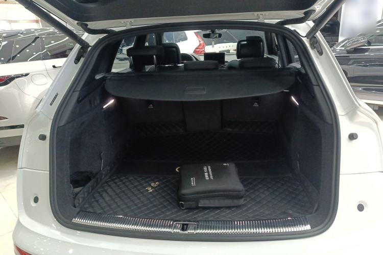 Used Audi Q5L 2023 40T Luxury Dynamic Model