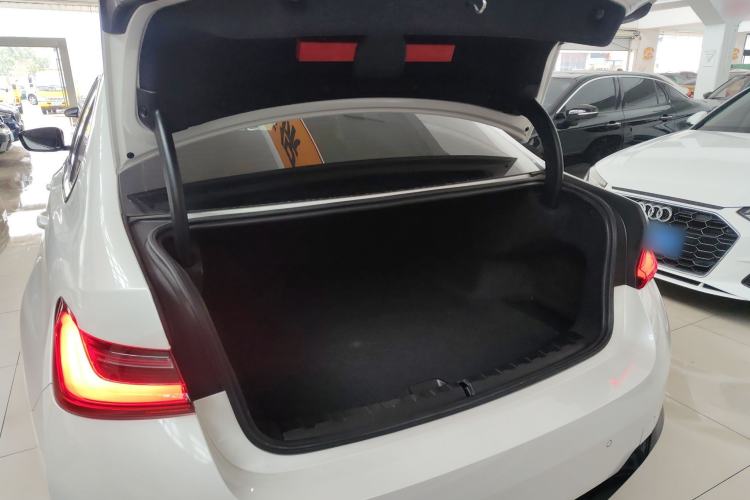 Used BMW i3 2024 eDrive 40 L Midnight Edition