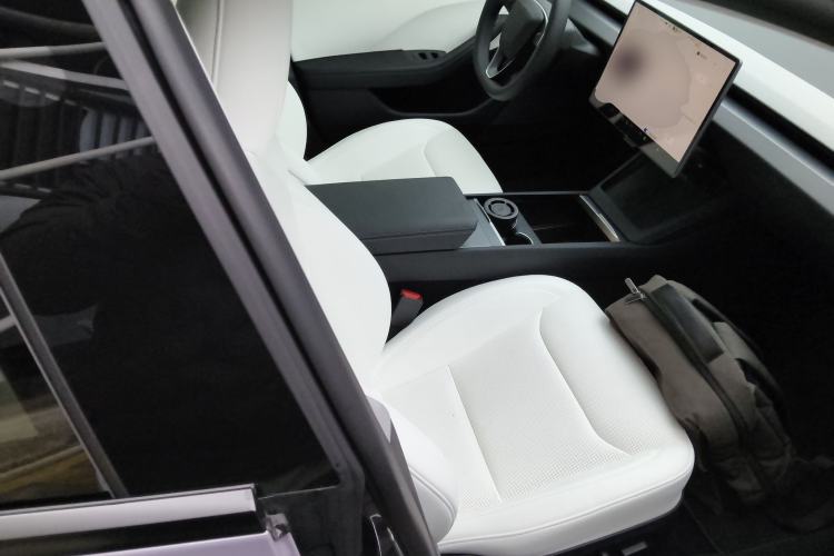 Used Tesla Model 3 2025 Rear-Wheel-Drive Version