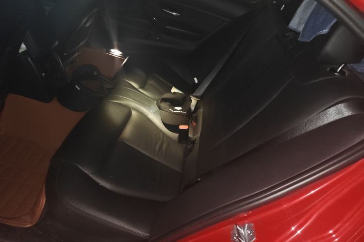 Used BMW 3 Series 2014 320Li Luxury Design Package
