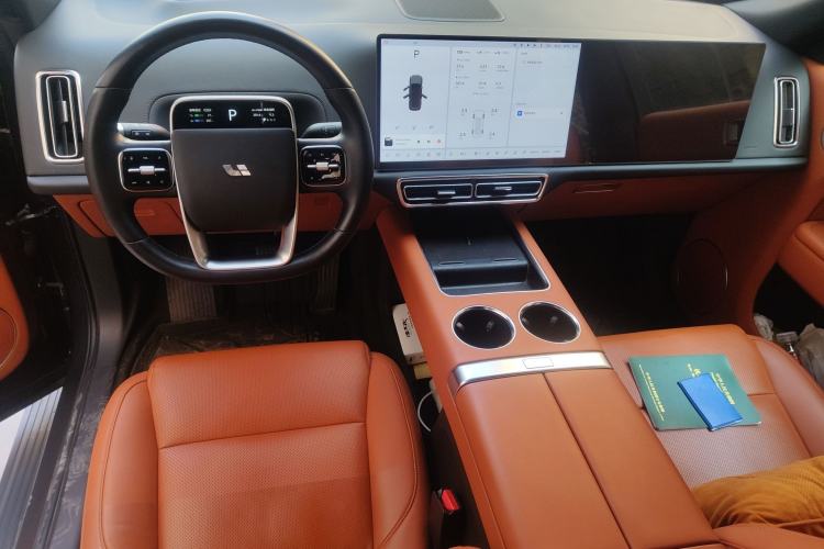 Used Li Auto L9 2022 Max model
