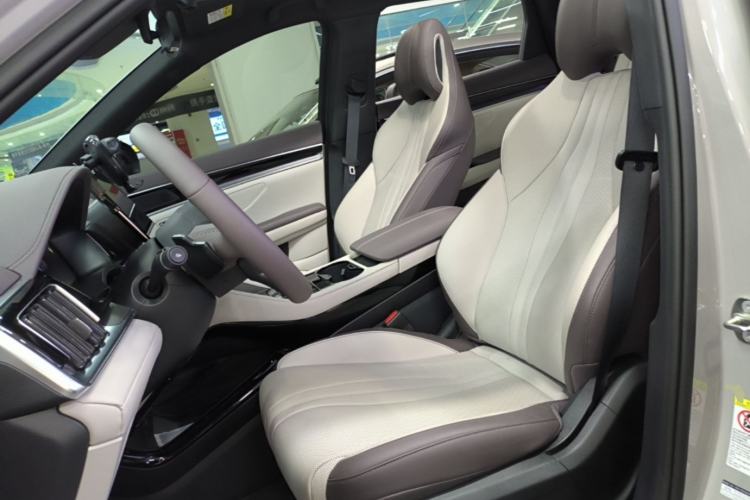 Used BYD Song PLUS New Energy 2025 EV Intelligent Driving Version 520km Premium Model Left Front Seat