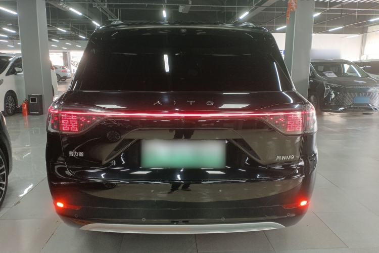 Used Hima AITO M9 2024 Range-Extended Ultra Version 42 kWh 6-Seater Model
