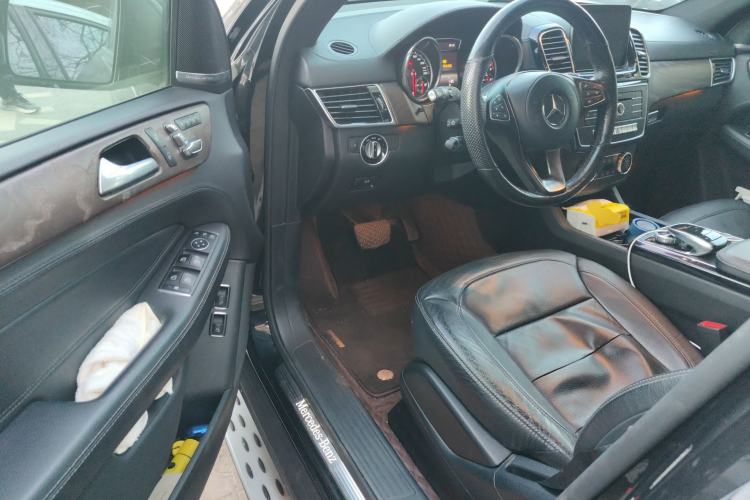 Used Mercedes-Benz CLS 
