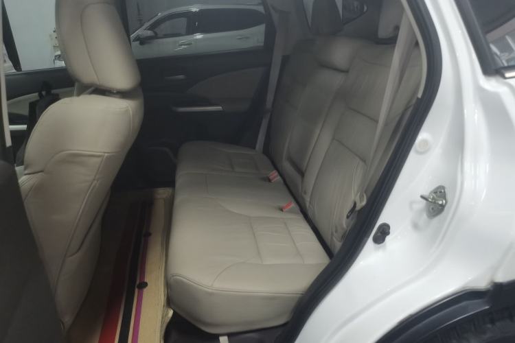 Used Honda CR-V 2012 2.4L four-wheel drive luxury version Left Rear Seat