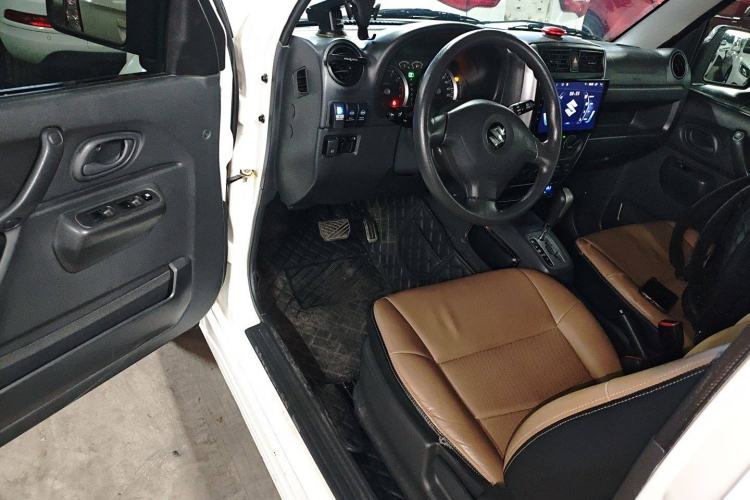Used Suzuki Jimny 2011 1.3 AT