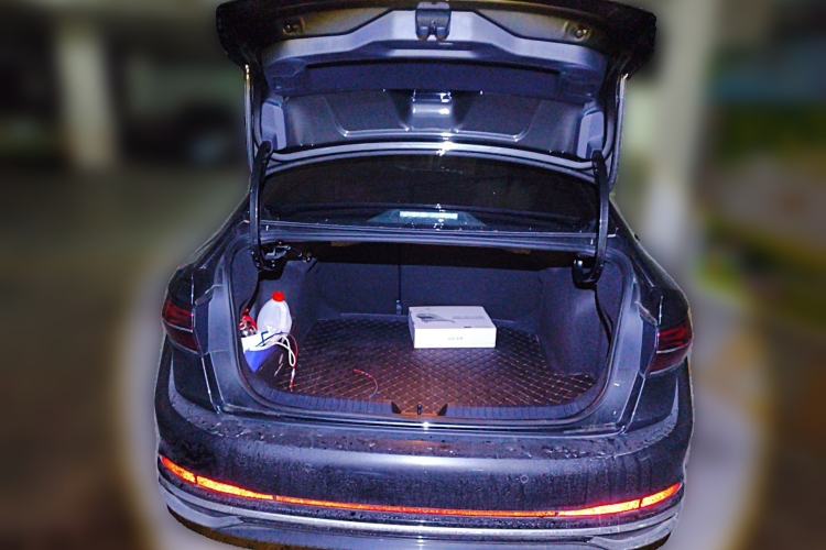 Used Volkswagen Sagitar 2024 300TSI DSG Excellence Edition Trunk