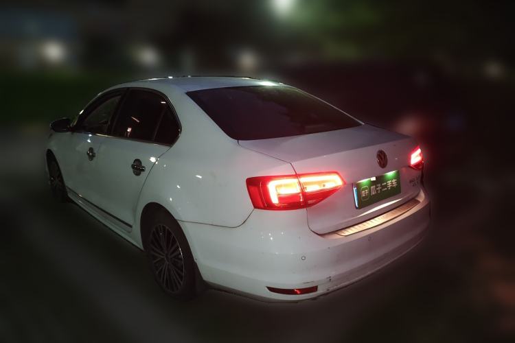 Used Volkswagen Sagitar 2017 230TSI Automatic Luxury Edition