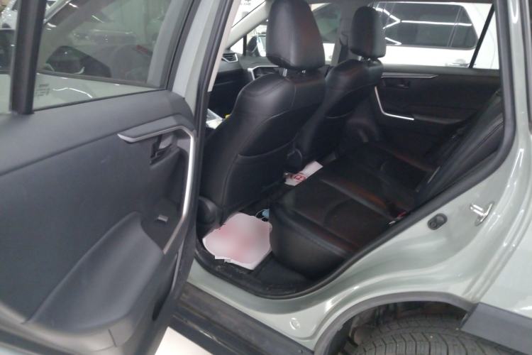 Used Toyota RAV4 2020 2.0L CVT Two-Wheel Drive Urban Edition
