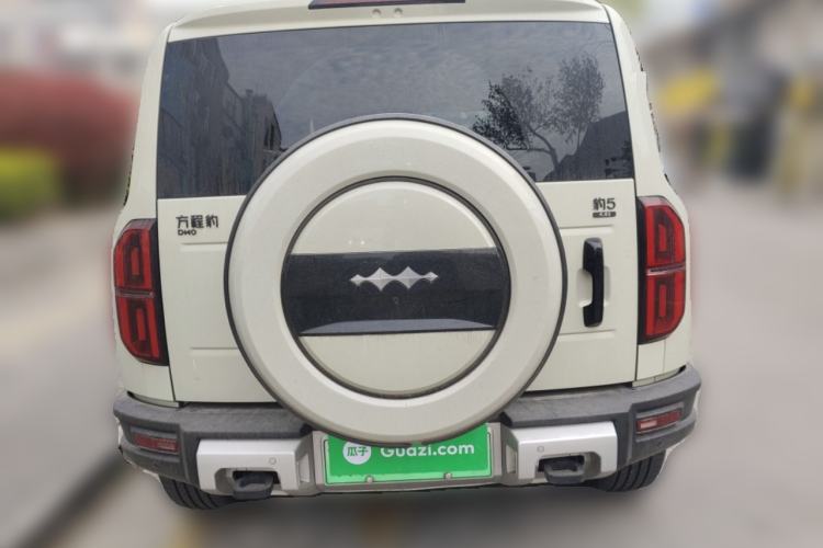 Used Formula Leopard 5 2023 Navigator Edition Rear