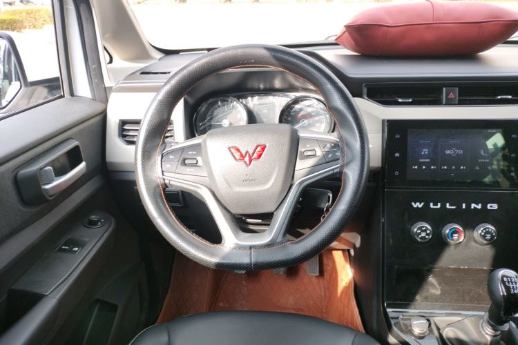 Used Wuling Zhengcheng 2021 1.5T Manual Luxury Version