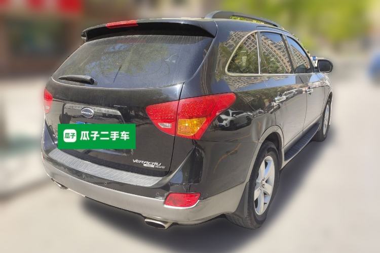Used Hyundai Veracruz 2012 3.8L Comfort Edition Rear Right 45 Deg