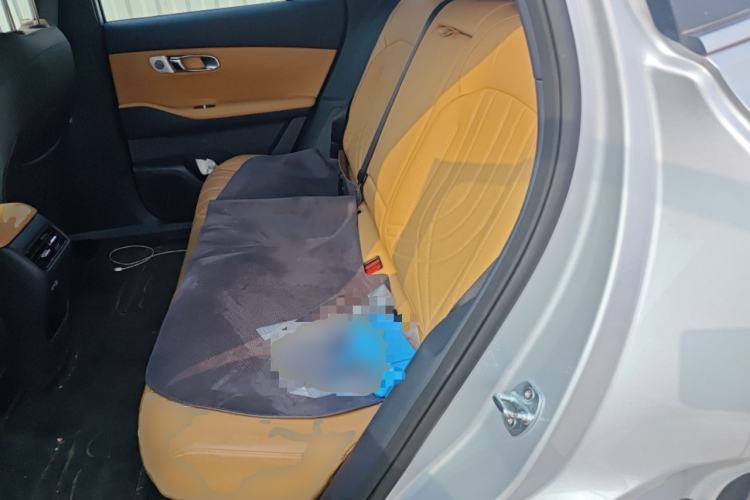 Used Geely Galaxy Galaxy Xingjian 7 EM-i 2025 120km Exploration+ Version