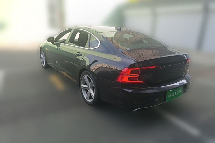 Used Volvo S90 2017 T4 Zhiyuan Edition