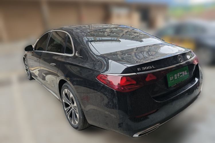 Used Mercedes-Benz E-Class 2025 Facelift E 300 L Luxury Edition
