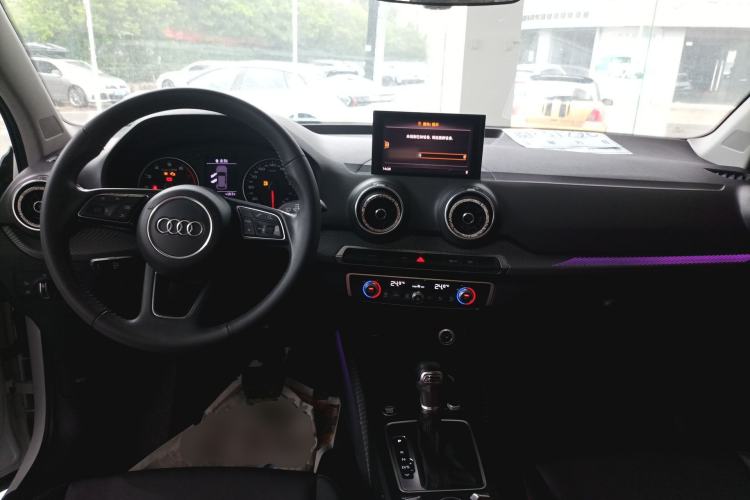 Used Audi Q2L 2021 35 TFSI Fashion Dynamic Model
