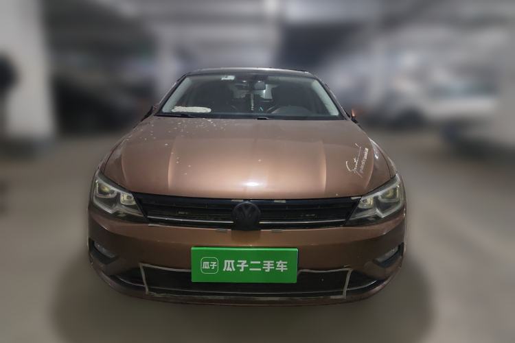 Used Volkswagen Lamando 2017 230TSI Manual Trend Edition Front