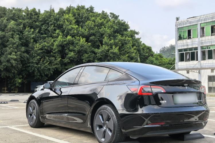 Used Tesla Model 3 2022 Rear-Wheel-Drive Version Exterior 4