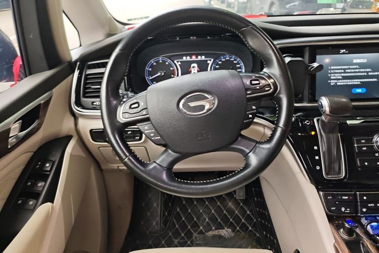 Used GAC Trumpchi M8 2018 320T Luxury Edition Steering Wheel