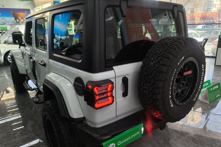 Used Jeep Wrangler 2024 2.0T Sahara Four-Door Edition