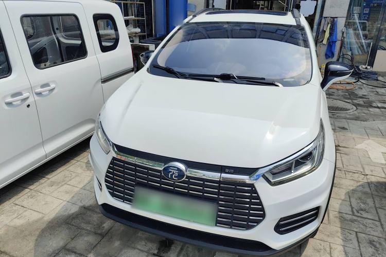 Used BYD Yuan New Energy 2018 EV360 Smart Connect Cool Edition
