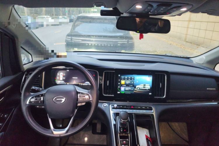 Used GAC Trumpchi M8 2021 Lingxiu Series 390T Deluxe Edition Center Console