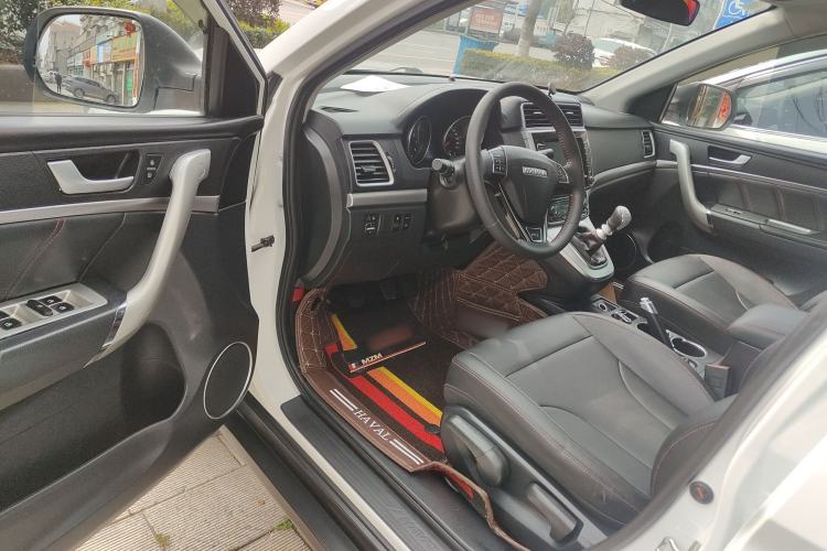 Used Haval M6 2019 1.5T Manual Two-Wheel Drive Elite Version China VI Standard