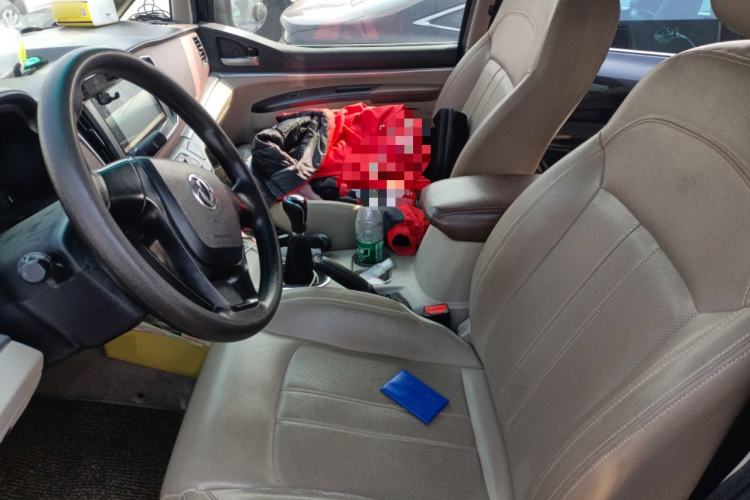 Used FORTHING Lingzhi 2018 M5L 1.6L 7-Seater Luxury Model