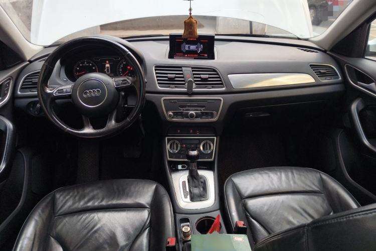 Used Audi Q3 2015 35 TFSI Comfort Model
