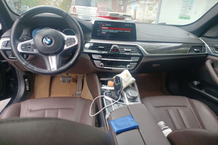 Used BMW 5 Series 2019 Restyled 525Li M Sport Package Center Console