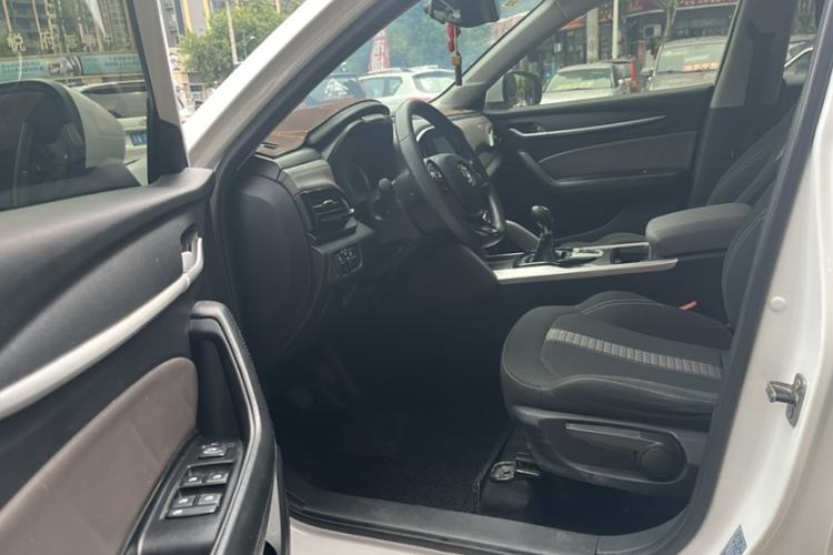 Used Brilliance V6 2018 1.5T Manual Elite Model
