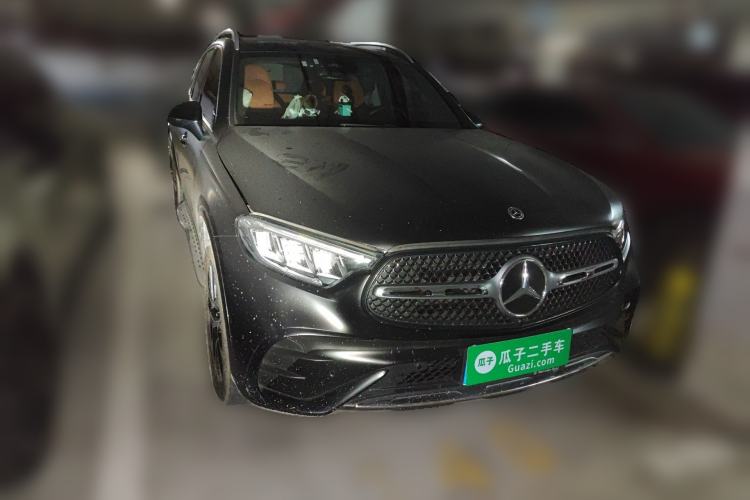 Used Mercedes-Benz GLC 2023 GLC 260 L 4MATIC Luxury 7-Seater Front Right 45 Deg