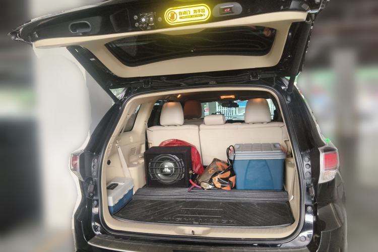 Used Toyota Highlander 2017 2.0T Four-Wheel Drive Elite Edition 7-Seater
