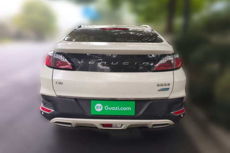 Used Venucia T90 2017 2.0L CVT Smart Edition