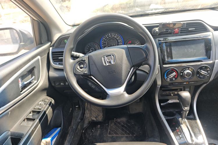 Used Honda Crider 2016 1.8L CVT Luxury Edition
