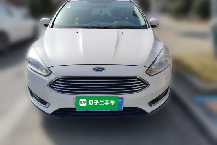 Used Ford Focus 2015 Sedan EcoBoost 125 Automatic Supreme Style Edition