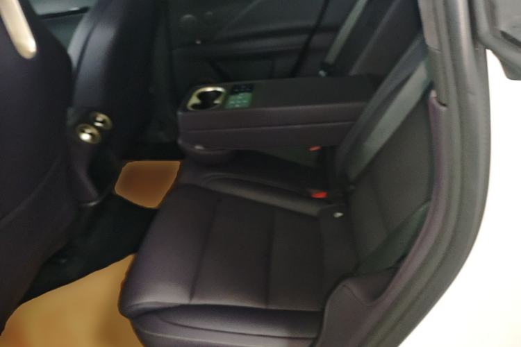 Used Avatr 07 2026 Ultra Pure-Electric All-Wheel-Drive Version
