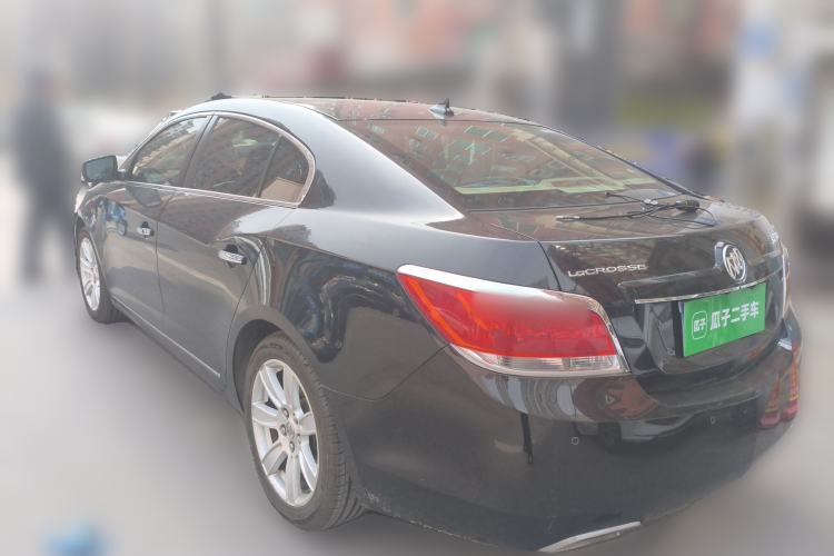 Used Buick LaCrosse 2011 2.4L SIDI Luxury Edition Rear Left 45 Deg