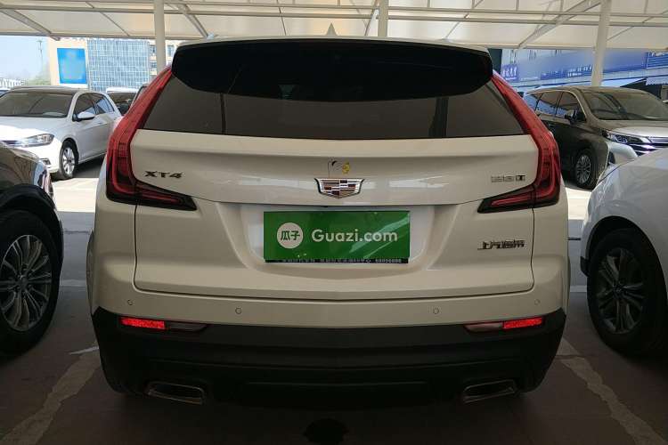 Used Cadillac XT4 2018 28T Two-Wheel Drive Tech Version