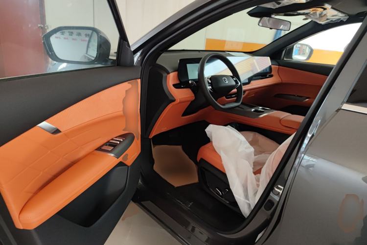 Used CHANGAN CS75 PLUS 2025 4th Generation 1.5T New Blue Whale Smart Luxury Edition