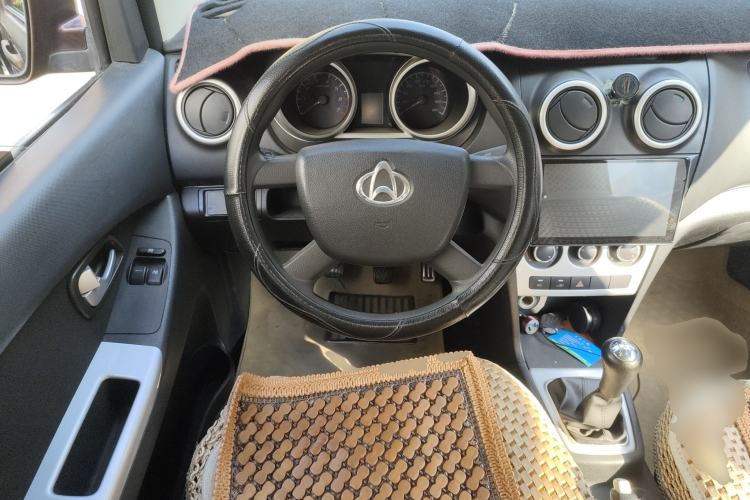 Used CHANGAN KAICHENG Ounuo S 2014 1.5L Base Version Steering Wheel