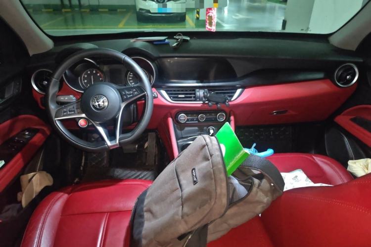 Used Alfa Romeo Stelvio 2017 2.0T 200HP Elite Edition
