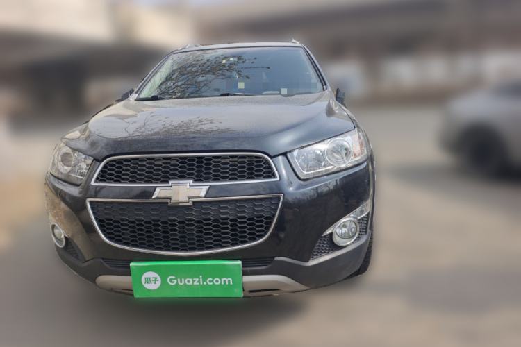 Used Chevrolet Captiva 2011 2.4 AT 5-Seater Comfort Edition Front