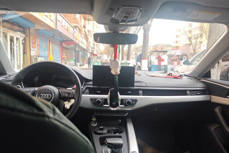 Used Audi A5 2021 Sportback 40 TFSI Stylish and Elegant Model Center Console