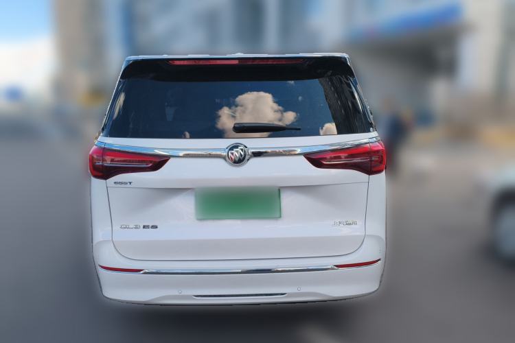 Used Buick GL8 2022 ES Landtrek 653T Luxury Edition Exterior 4